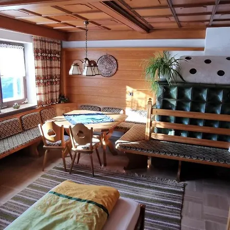 Alpenblick Apartamento *